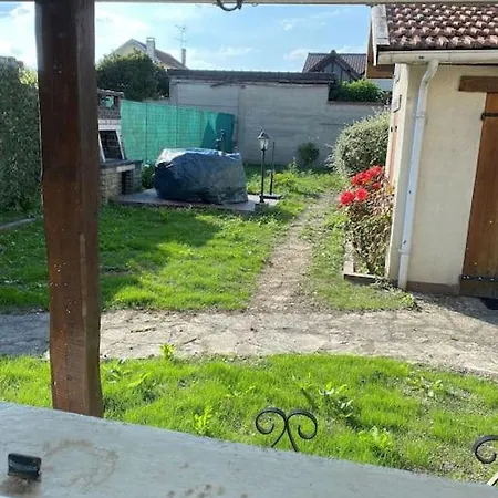 La Dolce Vita, Jolie Maison Familiale *