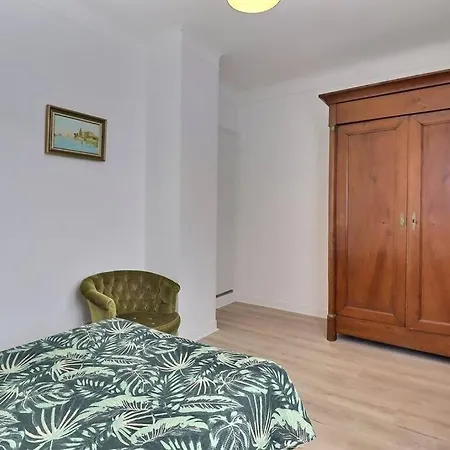 La Dolce Vita, Jolie Maison Familiale * Troyes
